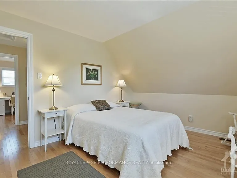 1707 Edge Hill Pl — Photo 12