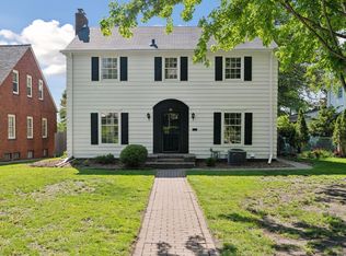 511 Mount Curve Blvd, Saint Paul, MN 55116