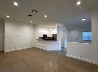 1761 Aspen Ln, Fort Lauderdale, FL 33327
