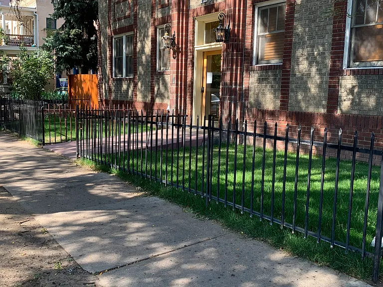 1275 N Pearl St #B11 — Photo 14