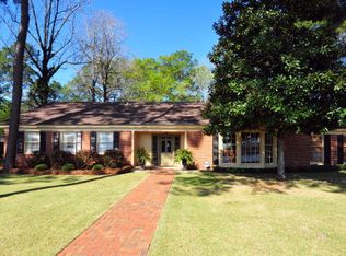 2114 Edgewater Dr, Albany, GA 31707