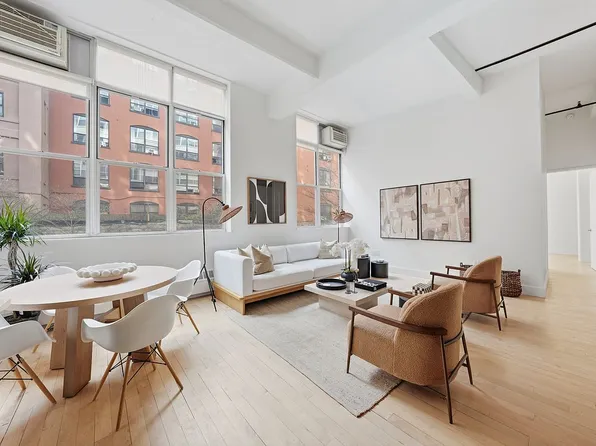 970 Kent Ave APT 109, Brooklyn, NY 11205