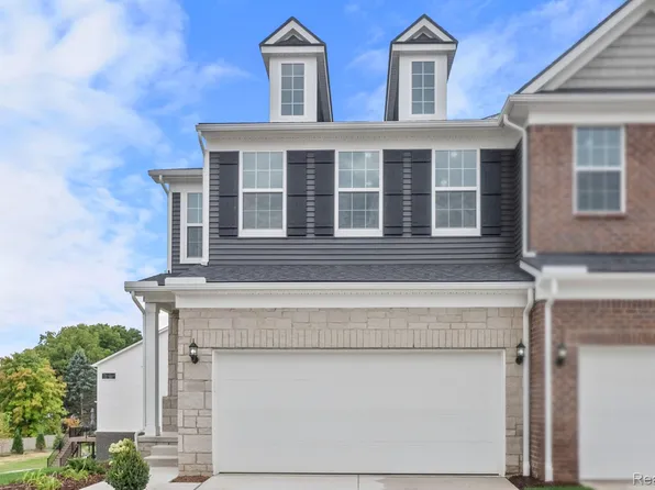 4058 Nottingham Cir, Clarkston, MI 48346