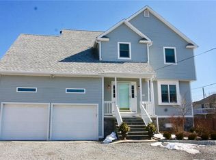 555 Fairfield Beach Rd, Fairfield, CT 06824