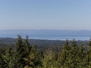 596 Watershed Rd, Port Angeles, WA 98362