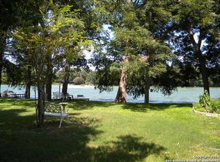 243 Satterfield Rd, New Braunfels, TX 78130