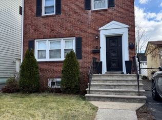 334 Wainwright St, Newark, NJ 07112