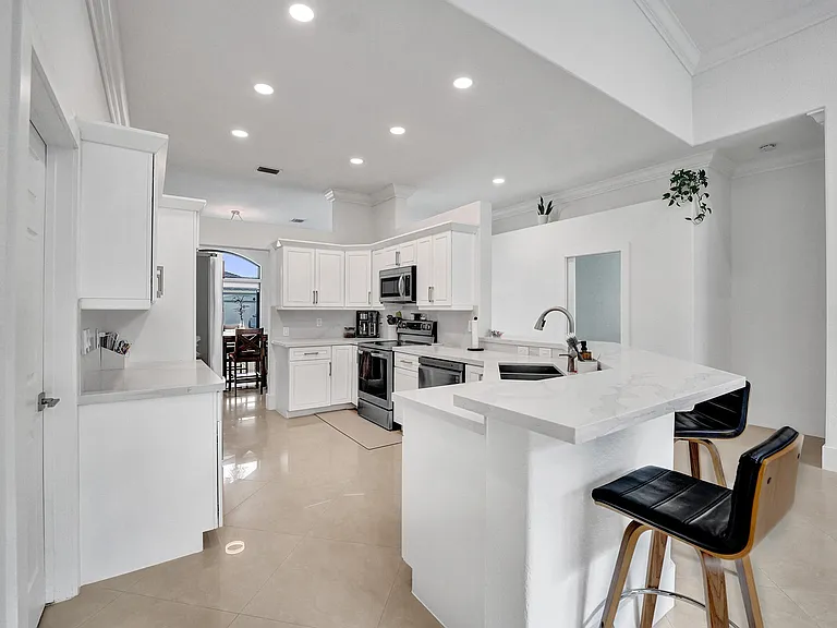 541 SW 178th Way N — Photo 14