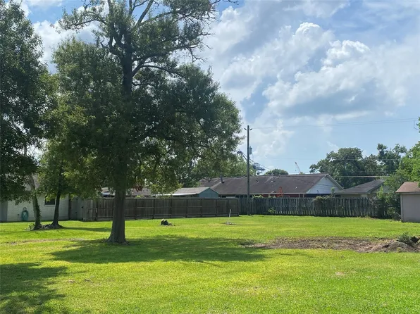 531 Shadylawn St Lot 2, La Porte, TX 77571