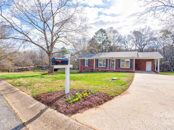 301 Southglenn Dr, Shelby, NC 28152