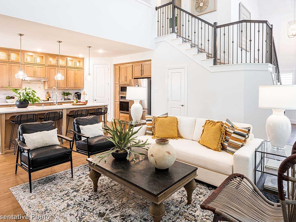 1st image of 1004 Goldenrod Dr