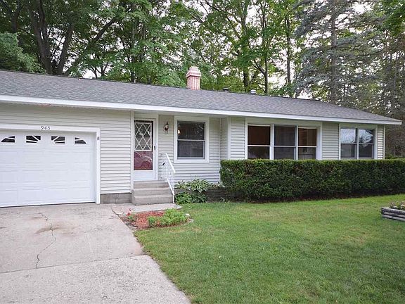2nd image of 945 N Forestlane Dr