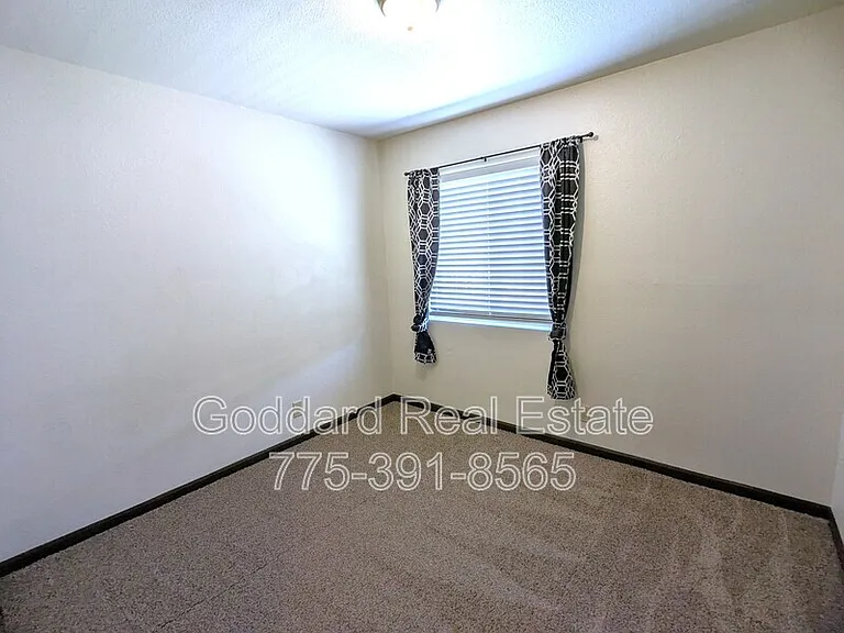 520 Colorado River Blvd #A — Photo 5