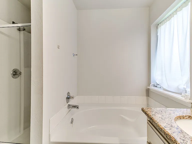 18100 Calle Way — Photo 34