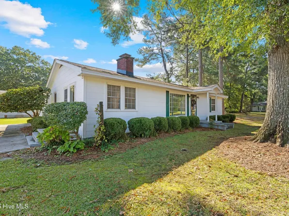 208 N Church Street, Faison, NC 28341