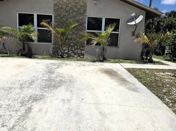 5965 Caribbean Boulevard, West Palm Beach, FL 33407