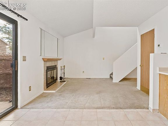 3rd image of 4822 Live Oak Dr
