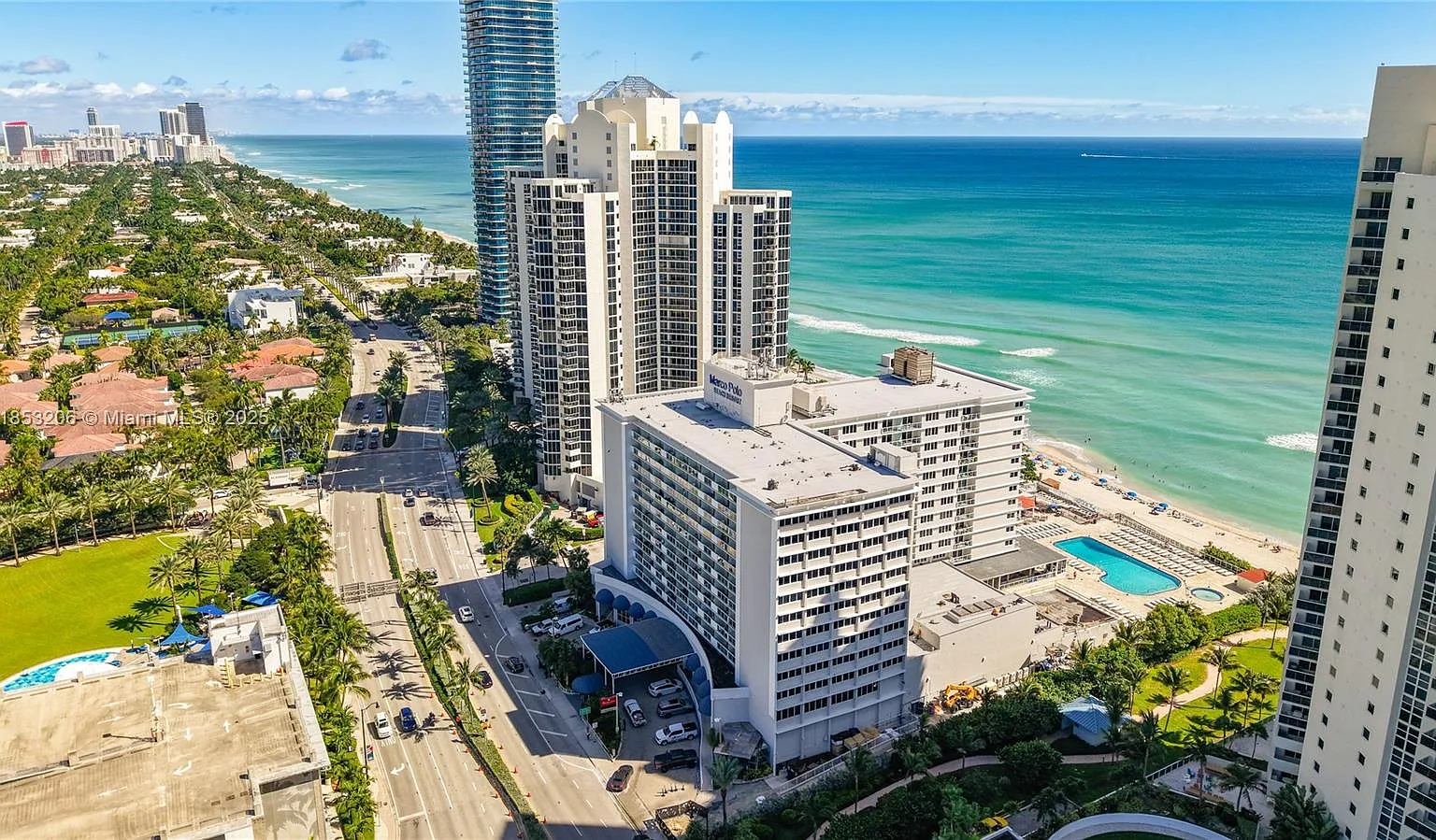 The Aventura Beach Club C — Photo 4