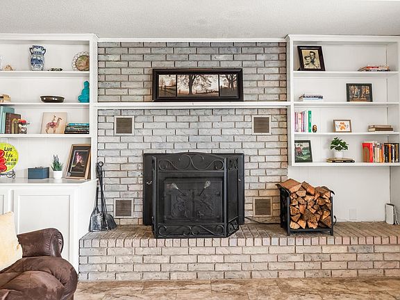 5th image of 70 Beaverfork Rd