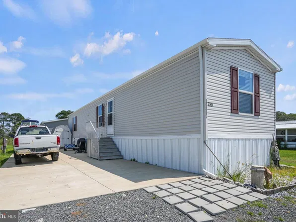 38362 Squirrel Rd, Ocean View, DE 19970