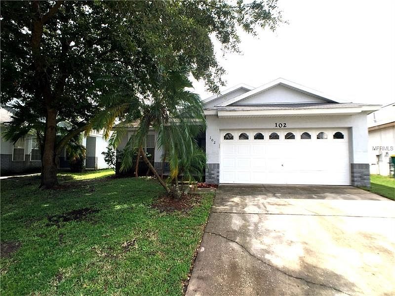 1st image of 102 Sunny Oak Trl