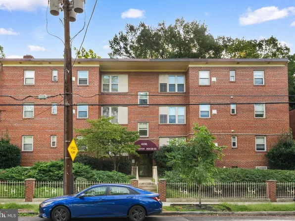 4196 Livingston Rd SE, Washington, DC 20032