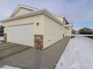 3574 58th Ct S, Fargo, ND