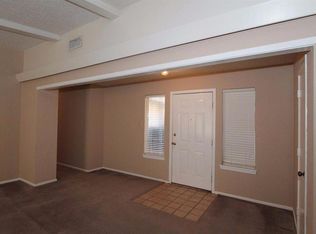 8209 Knoxville Dr, Lubbock, TX 79423