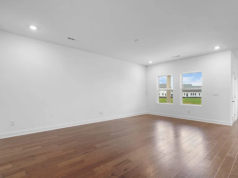 4925 Turquoise Ln — Photo 7