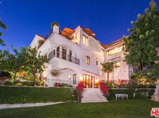 2771 Glendower Ave, Los Angeles, CA 90027