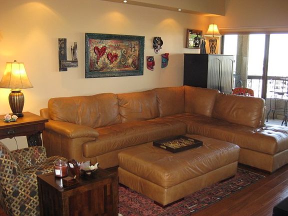3rd image of 3030 McKinney Ave APT 2004