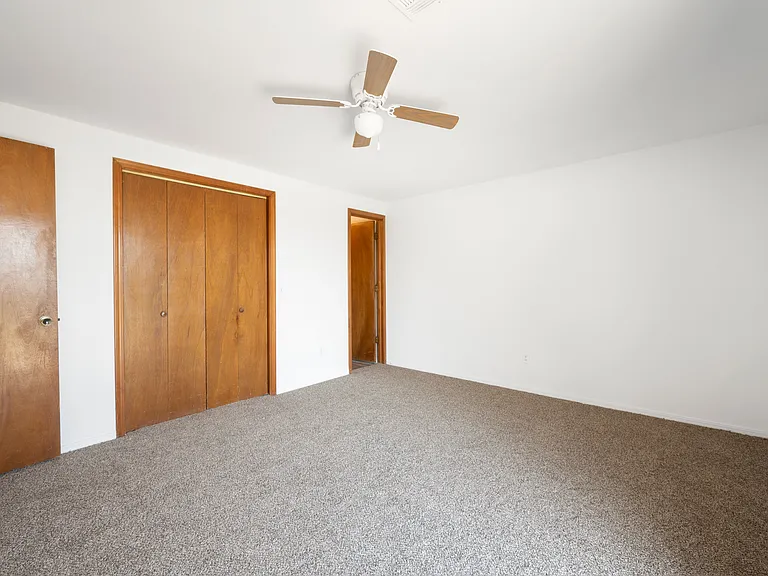 308 Corona Dr — Photo 11