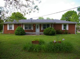 150 Carter Rd, Tullahoma, TN 37388