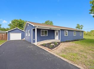 685 Sand Prairie Rd, Granite City, IL 62040