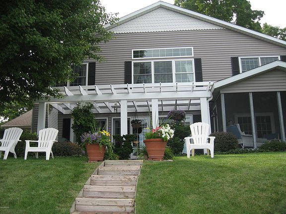 5th image of 2510 E Shore Dr