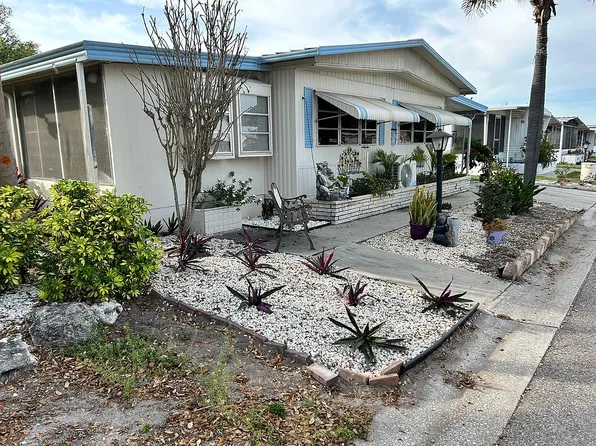 1219 51st Ave E #4, Bradenton, FL 34203