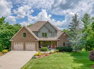 1324 White St, Kingsport, TN 37664