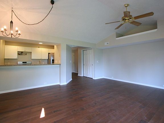 5th image of 2090 Bent Trail Ct