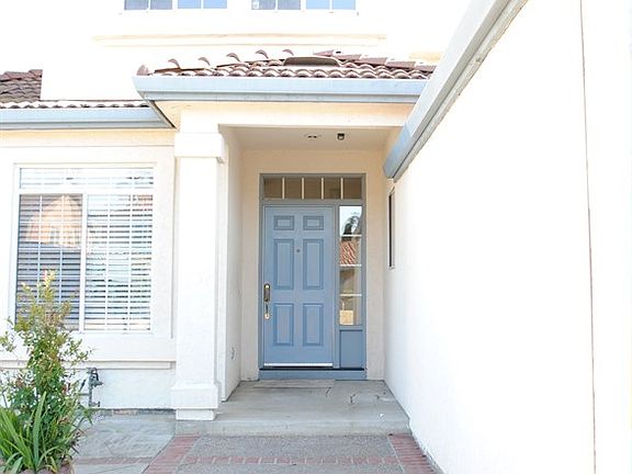3rd image of 2521 Glen Dundee Way