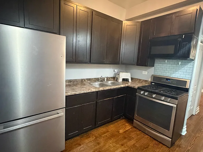 6926 S Parnell Ave #1 — Photo 6