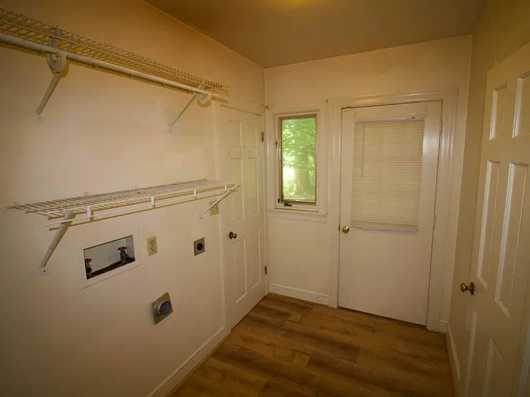 1502 Electric Rd SW — Photo 26