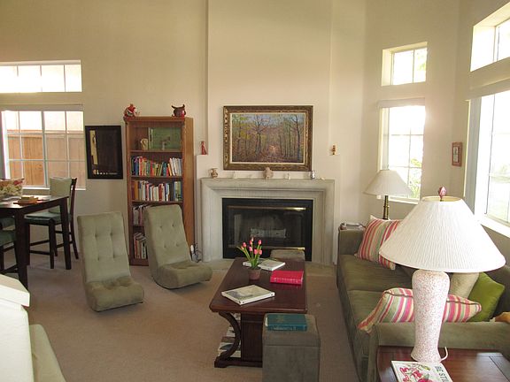 3rd image of 746 Marbella Cir
