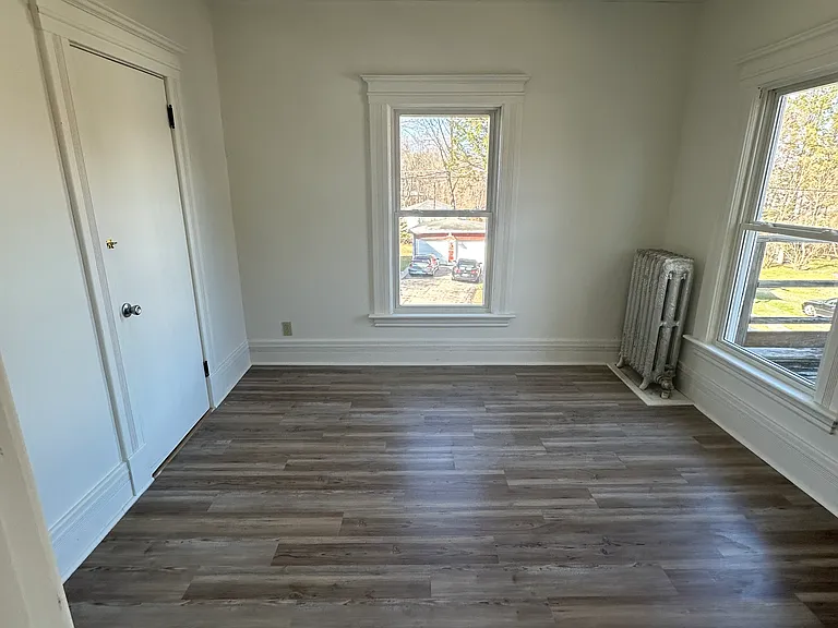 175 Mansfield Ave — Photo 3