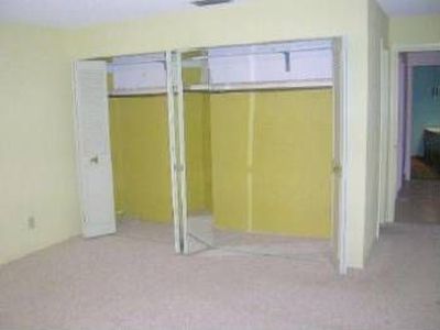 9402 NW 80th St, Tamarac, FL, 33321