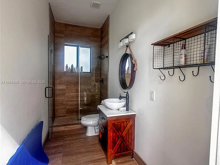 14670 SW 17th St — Photo 22
