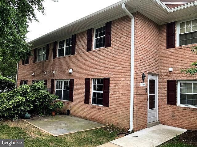 1st image of 8782 Walutes Cir #B