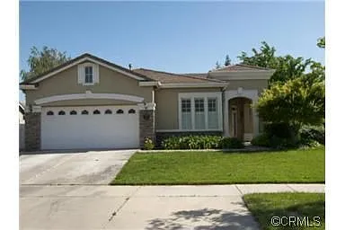 2020 Silverado Ave photo 1