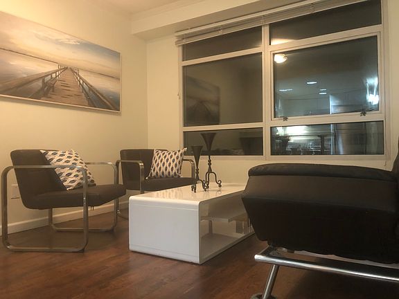 2nd image of 403 Main St APT 605N