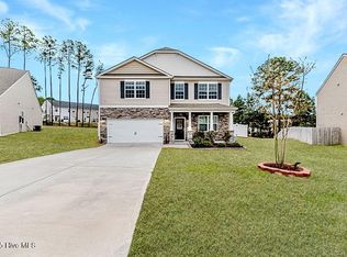 430 Apricot Ln, Carthage, NC 28327