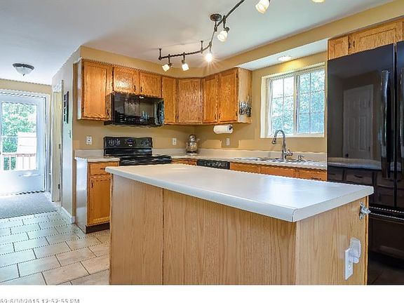 3rd image of 24 Kerri Farms Dr